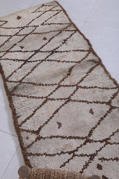 Moroccan rug 2.4 X 5.8 Feet