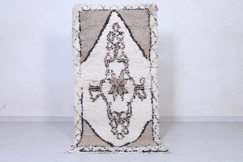 Moroccan Rug 2.8 X 5.9 Feet – Classic Floral Design - moroccan rug