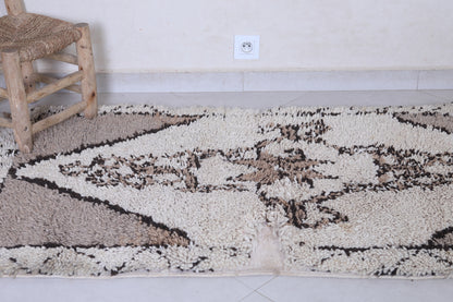 Moroccan rug 2.8 X 5.9 Feet