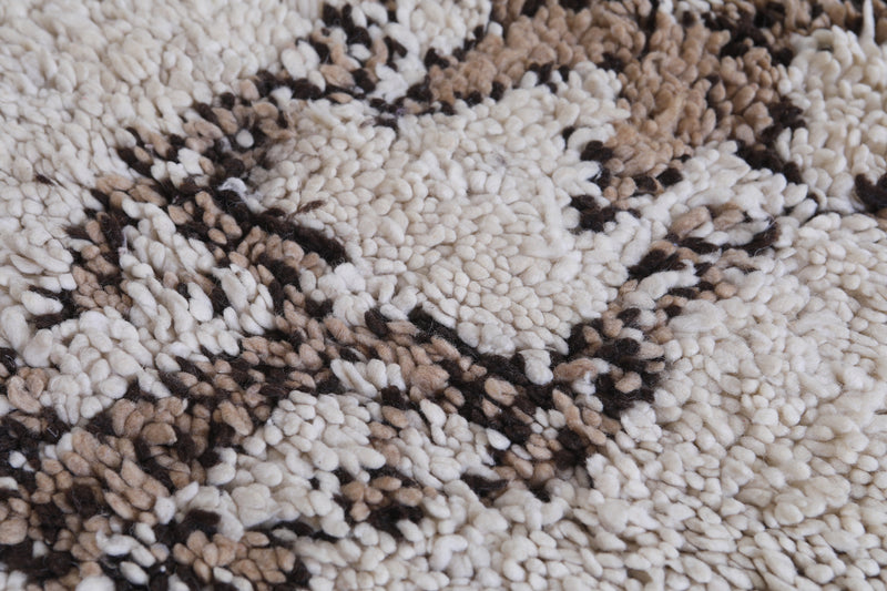 Moroccan Rug 2.8 X 5.9 Feet – Classic Floral Design - moroccan rug