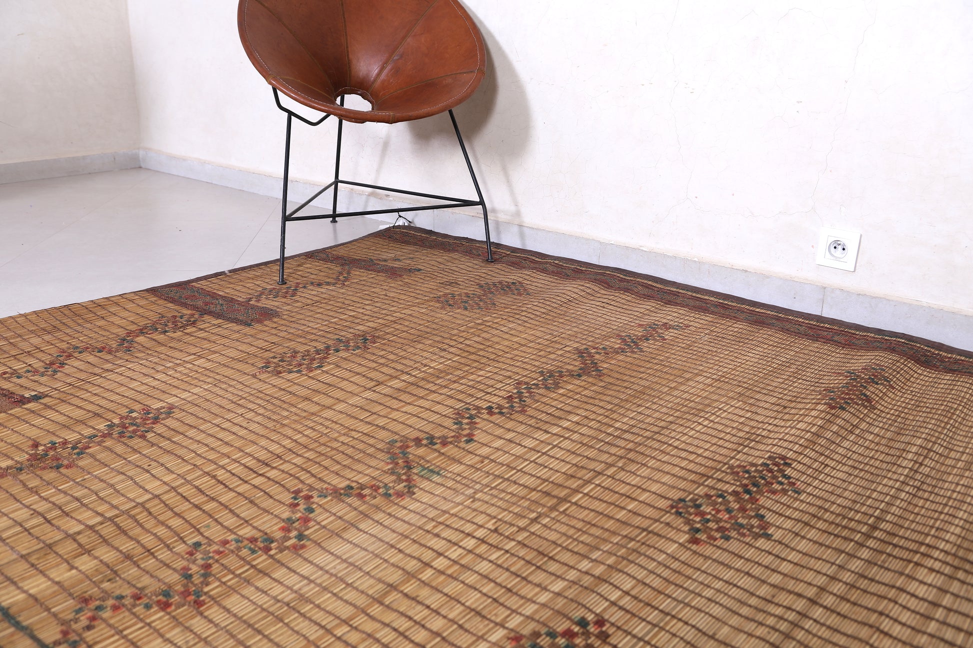 Vintage handmade tuareg rug 5.8 X 8.5 Feet
