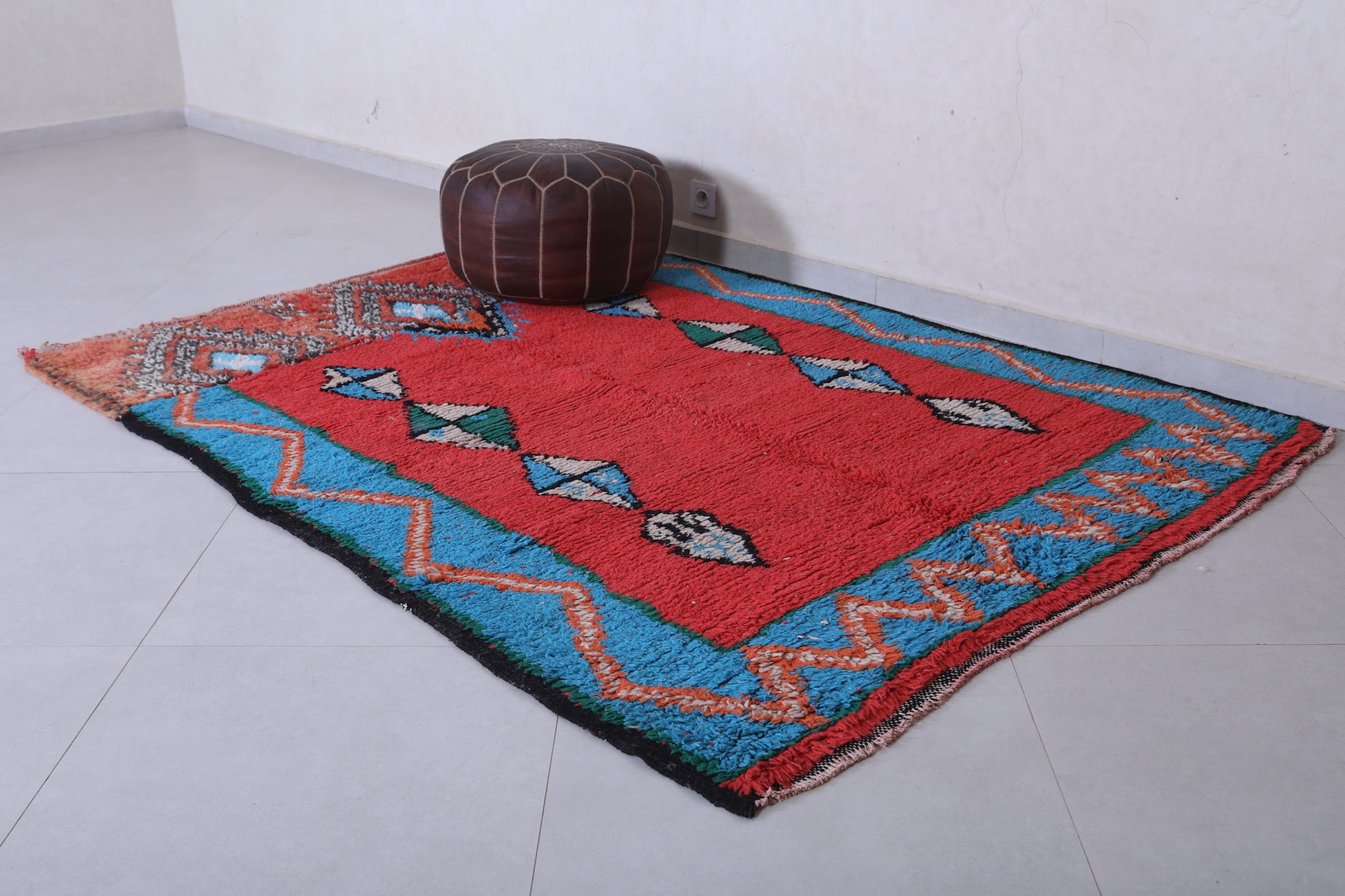 Moroccan rug 5.2 X 7.3 Feet