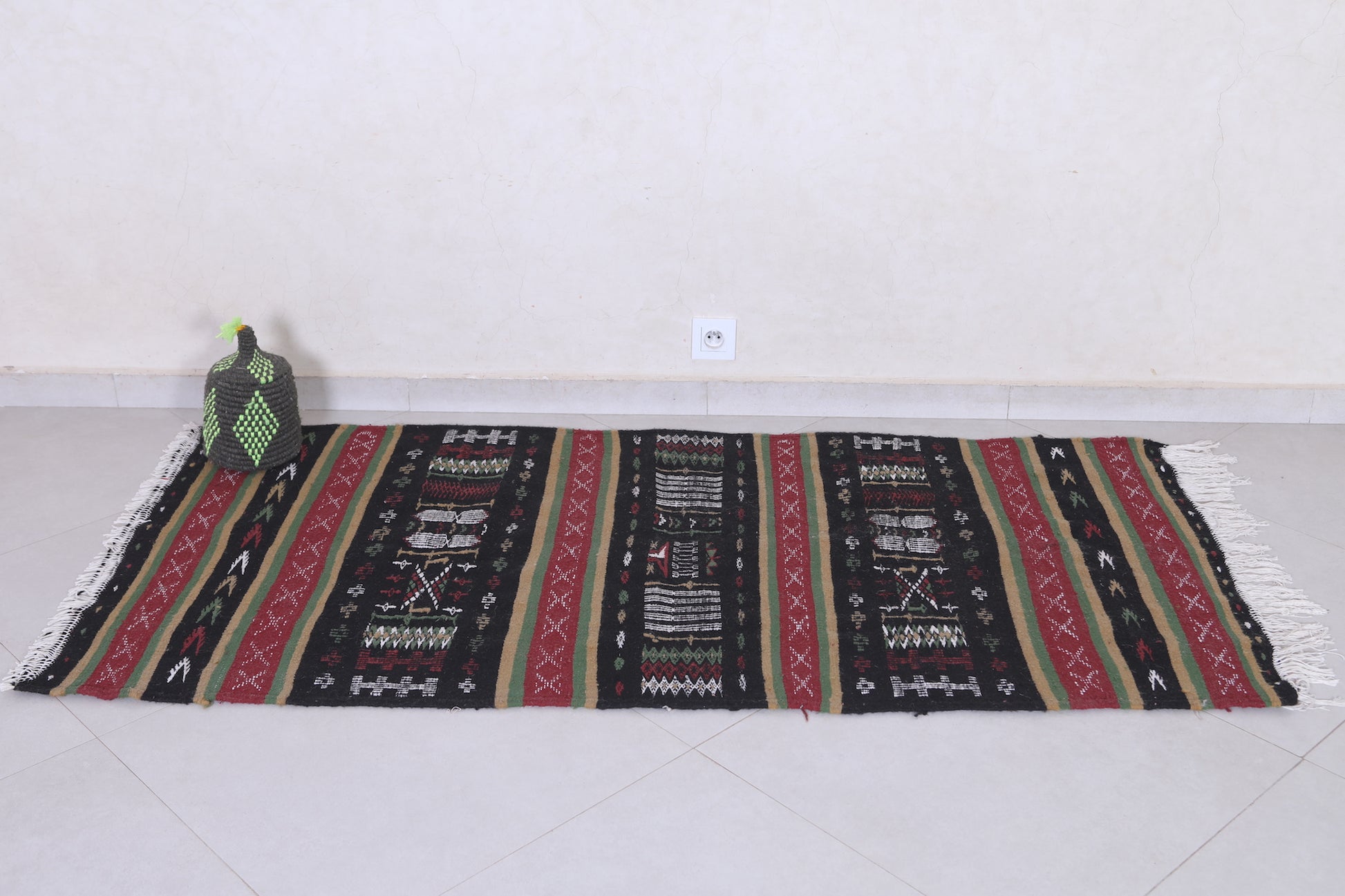 Moroccan berber handwoven kilim 3 X 6.1 Feet