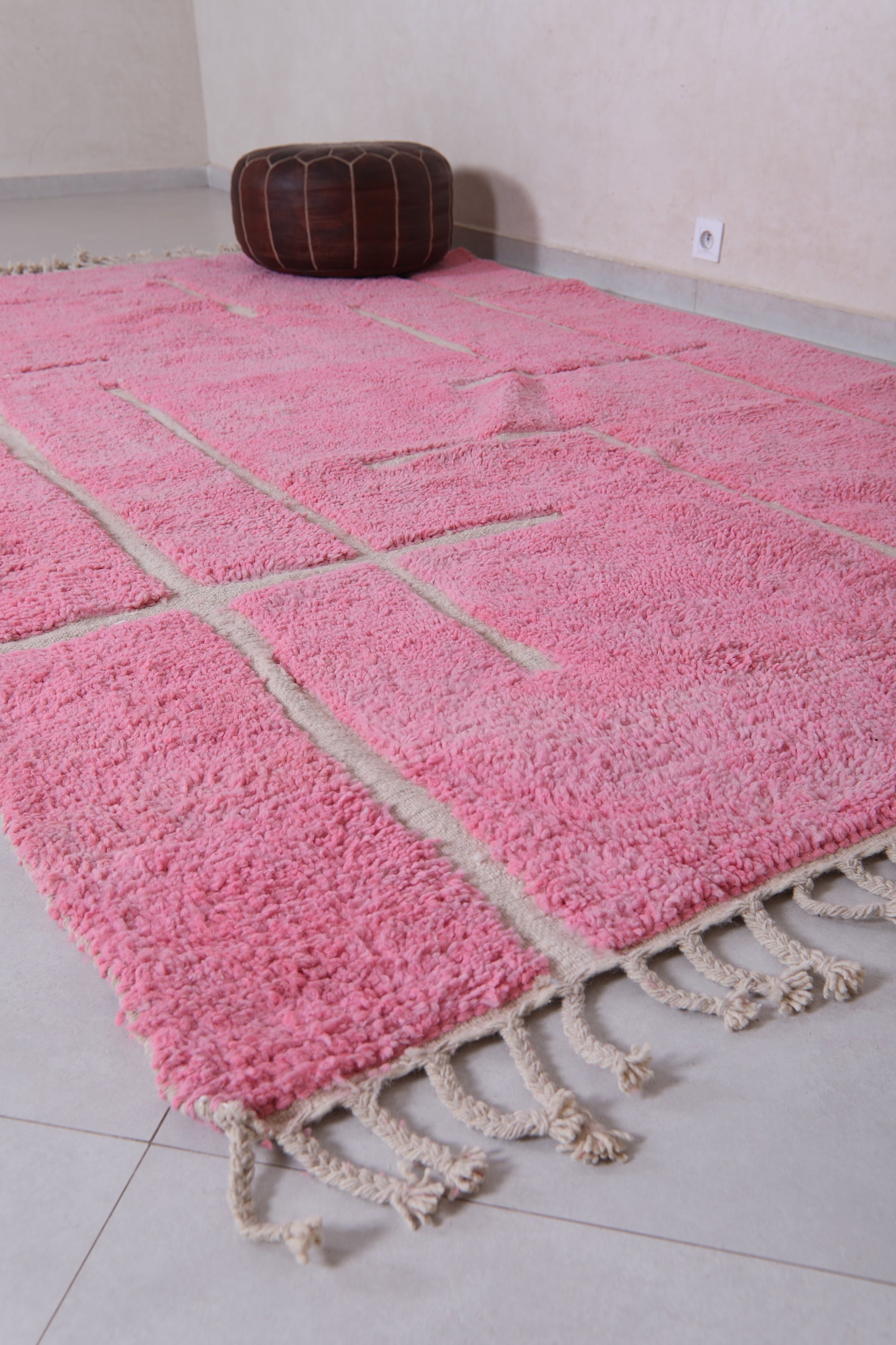 Moroccan beni ourain rug 6 X 10 Feet