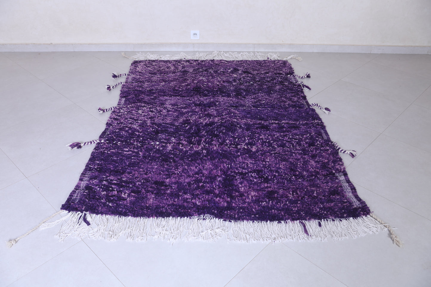 Moroccan  beni ourain rug 4.6 x 6.3 Feet