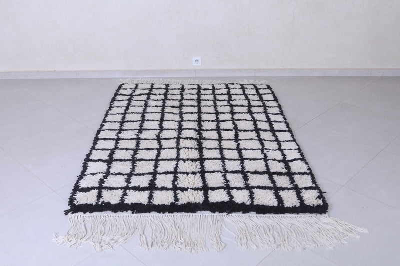 Moroccan beniourain rug 4.6 x 6.2 Feet