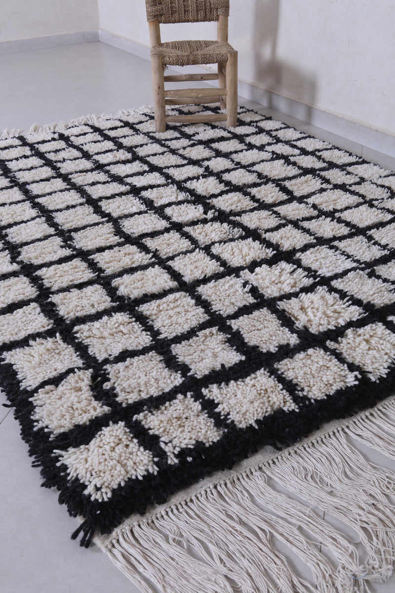 Moroccan beniourain rug 4.6 x 6.2 Feet