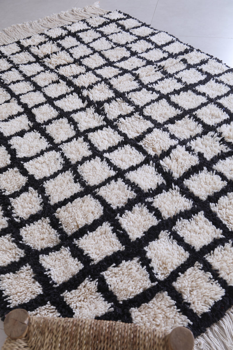 Moroccan beniourain rug 4.6 x 6.2 Feet