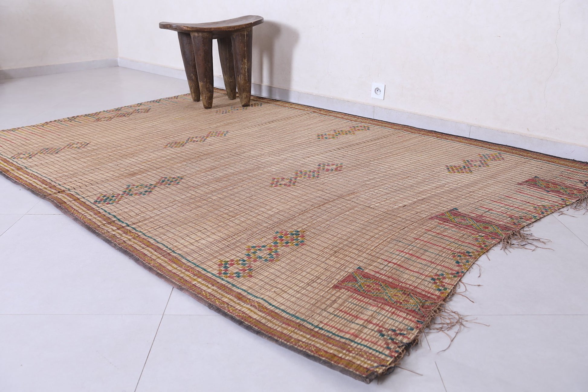 Tuareg rug 5.8 X 8.1 Feet