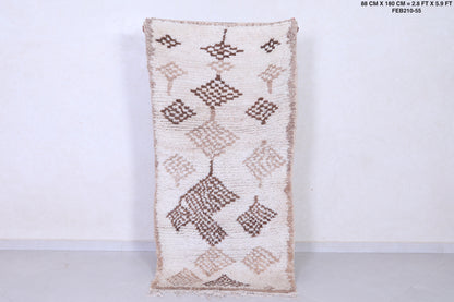 Vintage handmade moroccan berber runner rug 2.8 FT X 5.9 FT