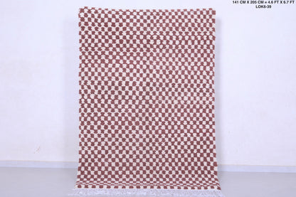 Handmade shaggy checkers rug 4.6 X 6.7 Feet