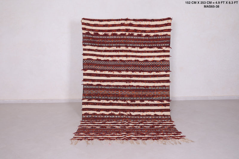 Handwoven Moroccan Kilim Rug - 4.9x8.3 ft - Handwoven Kilim