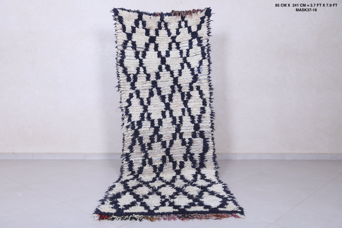 Moroccan berber rug 2.7 X 7.9 Feet - Boucherouite Rugs
