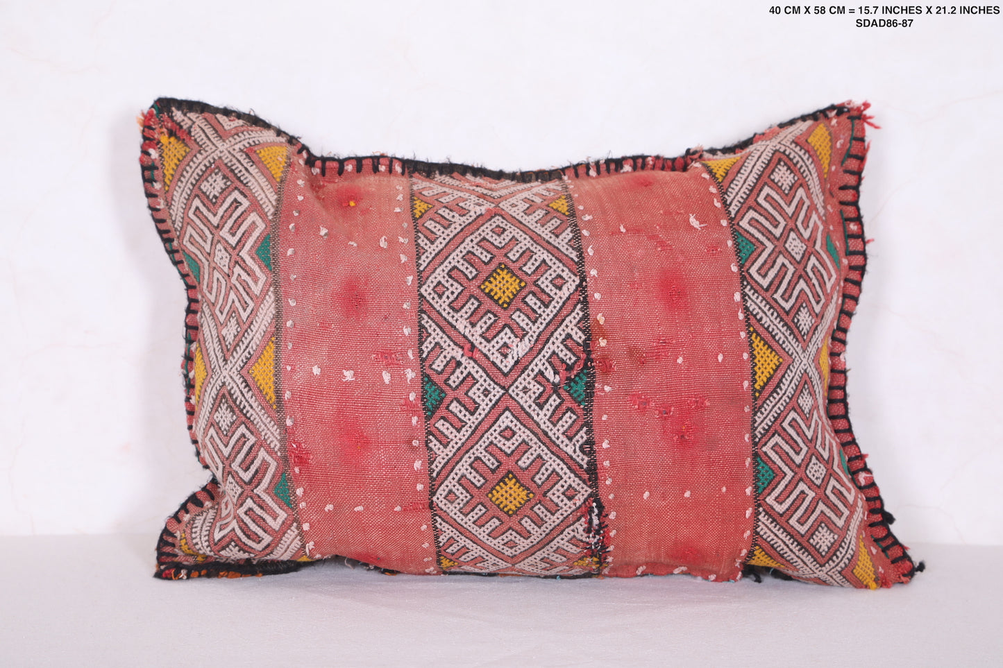 Moroccan Kilim Pillow 15.7 INCHES X 21.2 INCHES