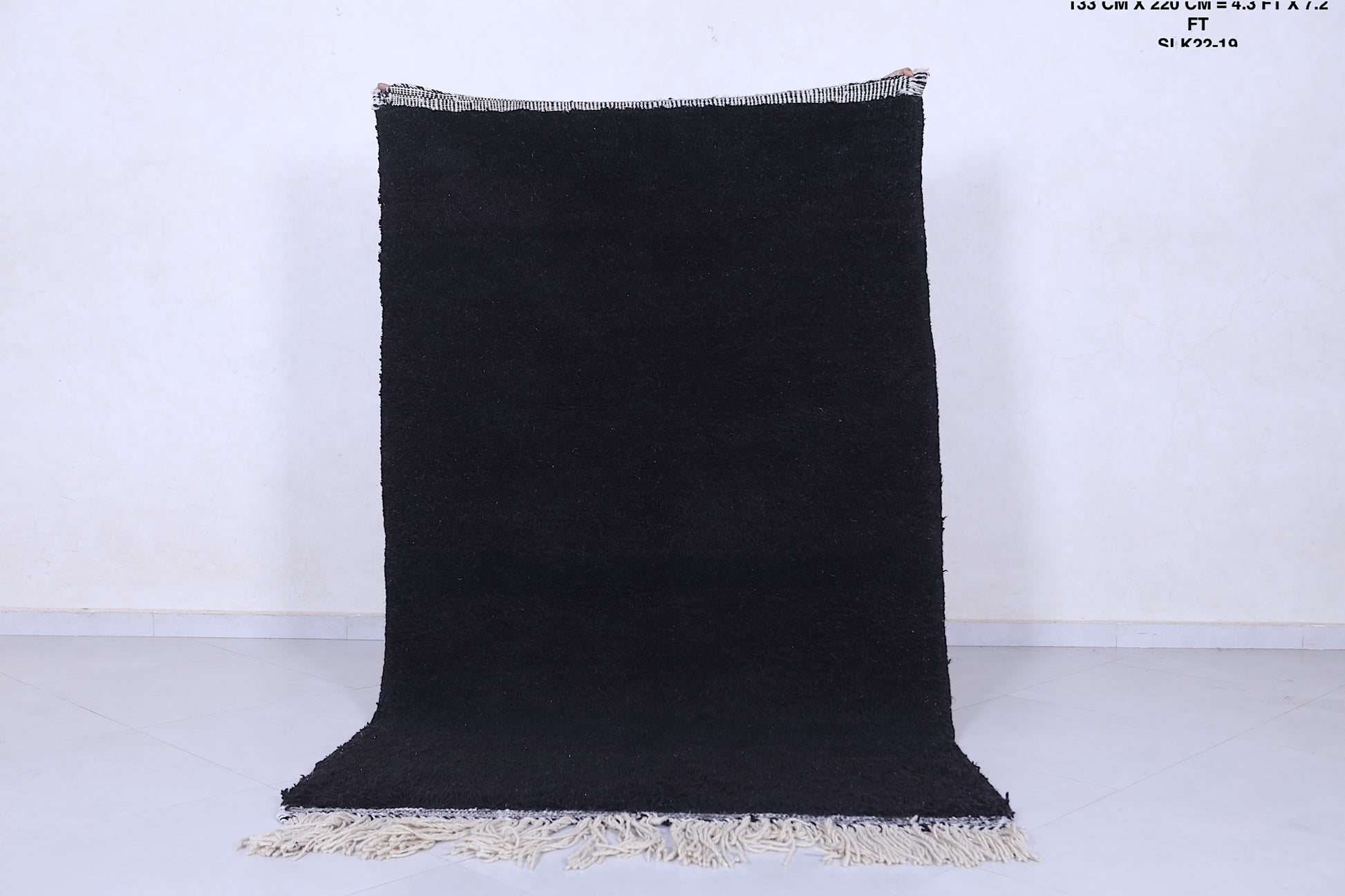 Moroccan rug 4.3 FT X 7.2 Feet