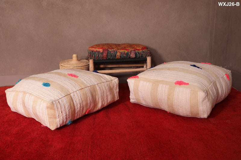 Two Ottoman pillows in beige kilim - Moroccan kilim pouf